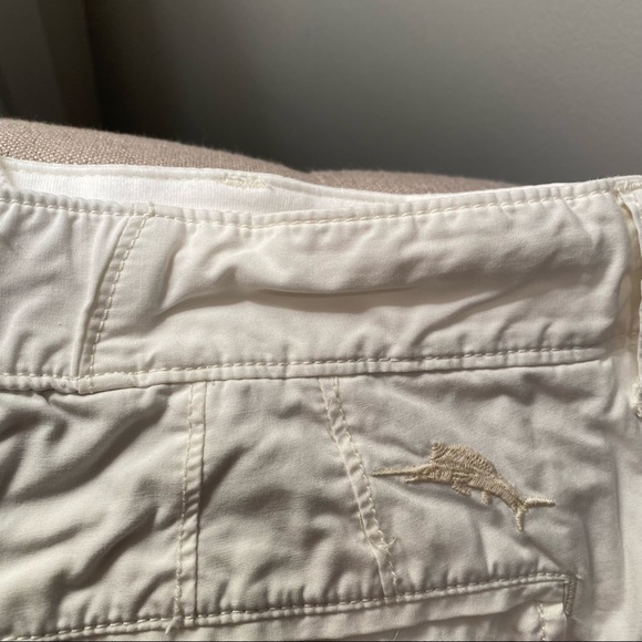 Men’s Tommy Bahama Shorts - Picture 4 of 6